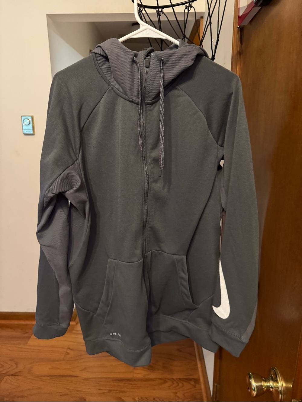 Nike Gray Full-Zip Puffer Hoodie Jacket